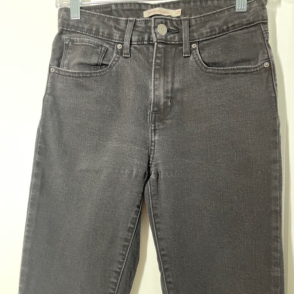 Levis 721 High Rise Skinny Jeans in Black size 27 - Picture 2 of 6